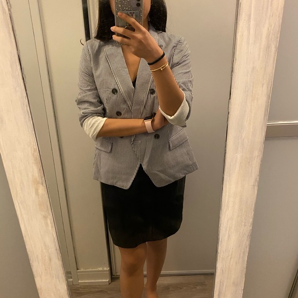 Banana Republic Stripe Blazer - Picture 2 of 5